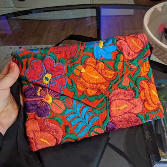 Embroidered flower clutch purse - Mexican style - Picture 1 of 6